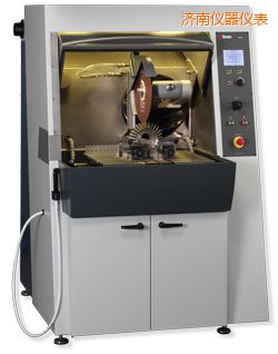 ���ϴ��ͽ����и�C