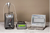 ���ޱ�yʽ���ż/������Ԅ�У��(zh��n)ϵ�y(t��ng)